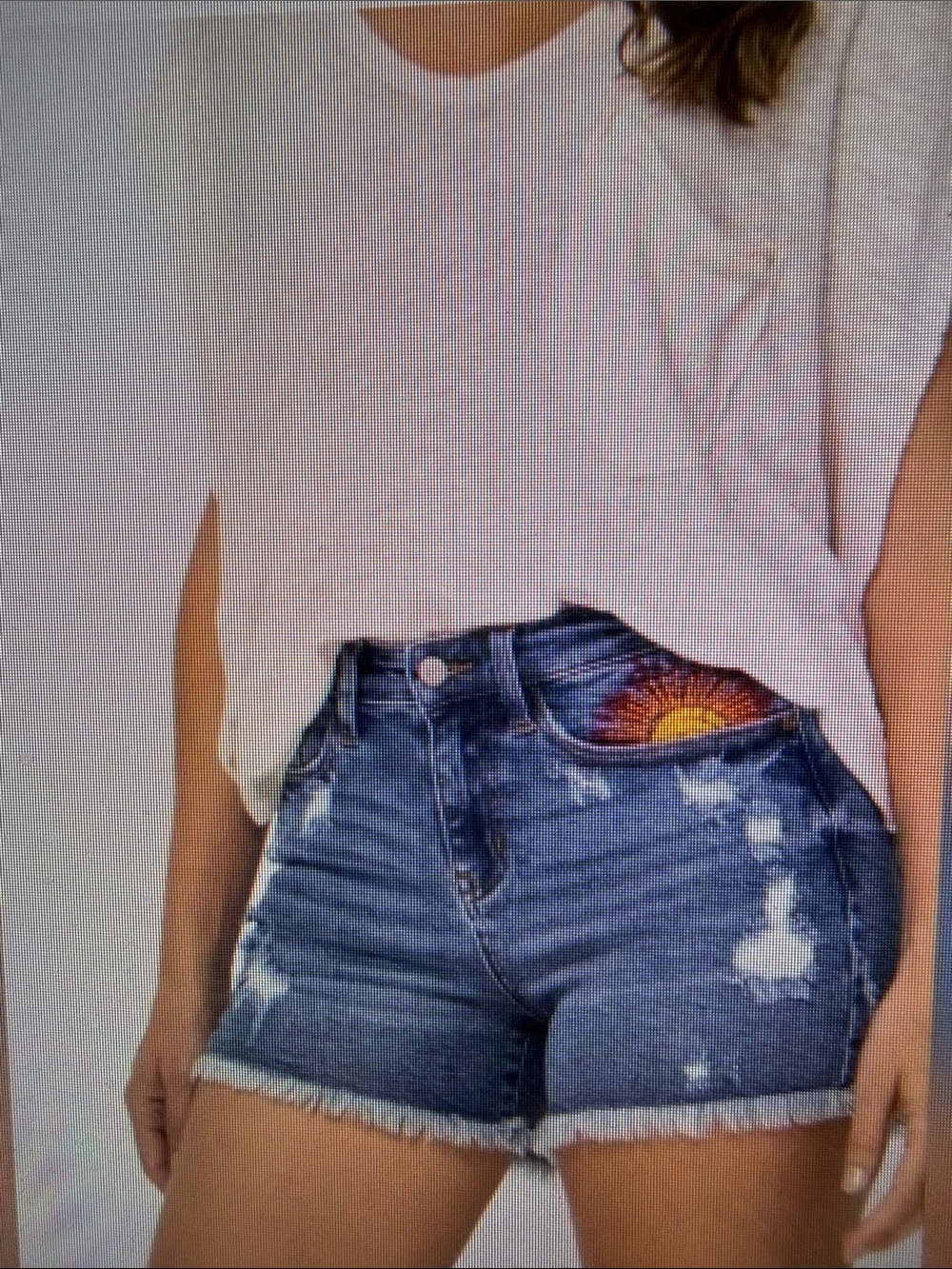Judy Blue Distressed Denim Shorts Rainbow Sunburst Embroidery 3” Inseam 29 waist - Picture 9 of 16